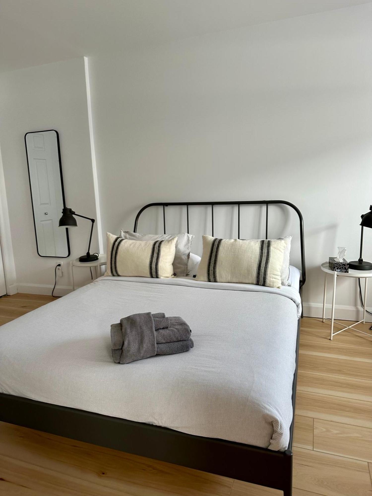 Apartament Le 315B Limoilou "Parking Inclus" Québec Zewnętrze zdjęcie